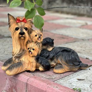 kaufen Gartenfigur eines Yorkie-Hundes mit Babies 1