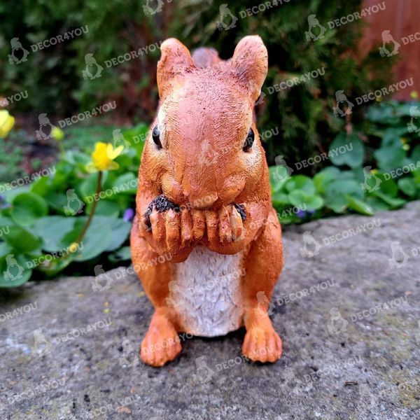 buy Garden figure Squirrel chewing on a cone 3