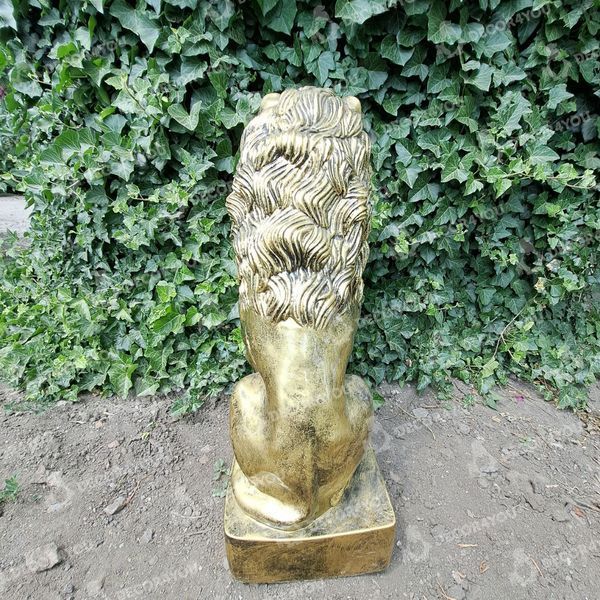 buy Garden figure Large Lion with left shield 9