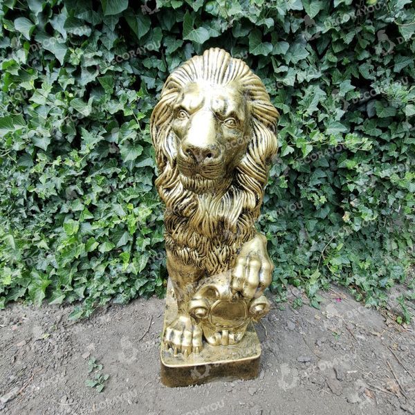 buy Garden figure Large Lion with left shield 4